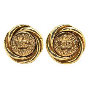 CHANEL CC Logos Sealing Stamp Round Clip-On Earrings Gold Tone Auth #04755